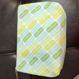 EUC Clinique Makeup Bag and Goodies